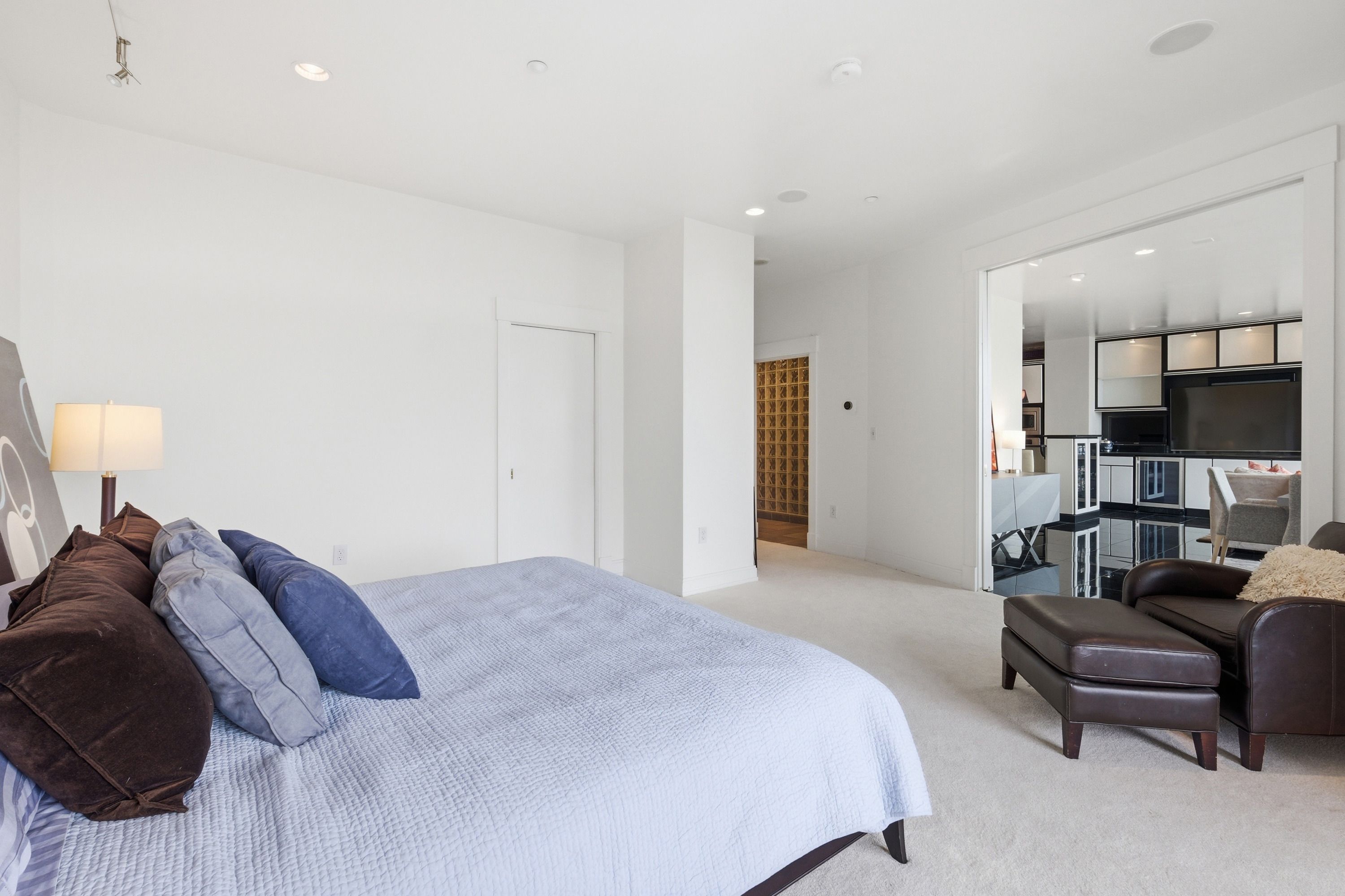  222 E Witherspoon St #703, Louisville, KY, 40202 - 物件實景
