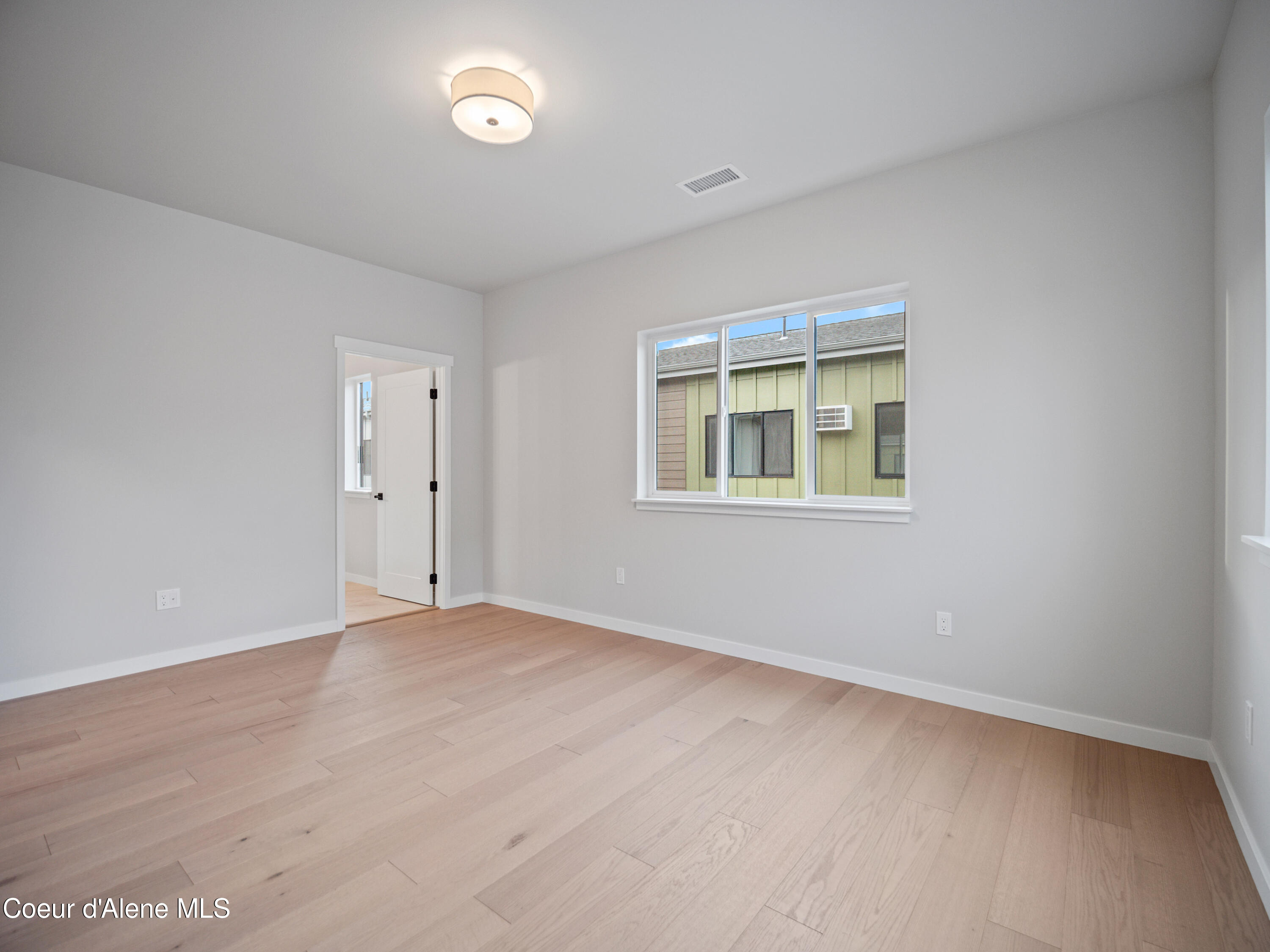 Post Falls, Idaho, 83854, United States, 4 Bedrooms Bedrooms, ,3 BathroomsBathrooms,Residential,For Sale,1911727
