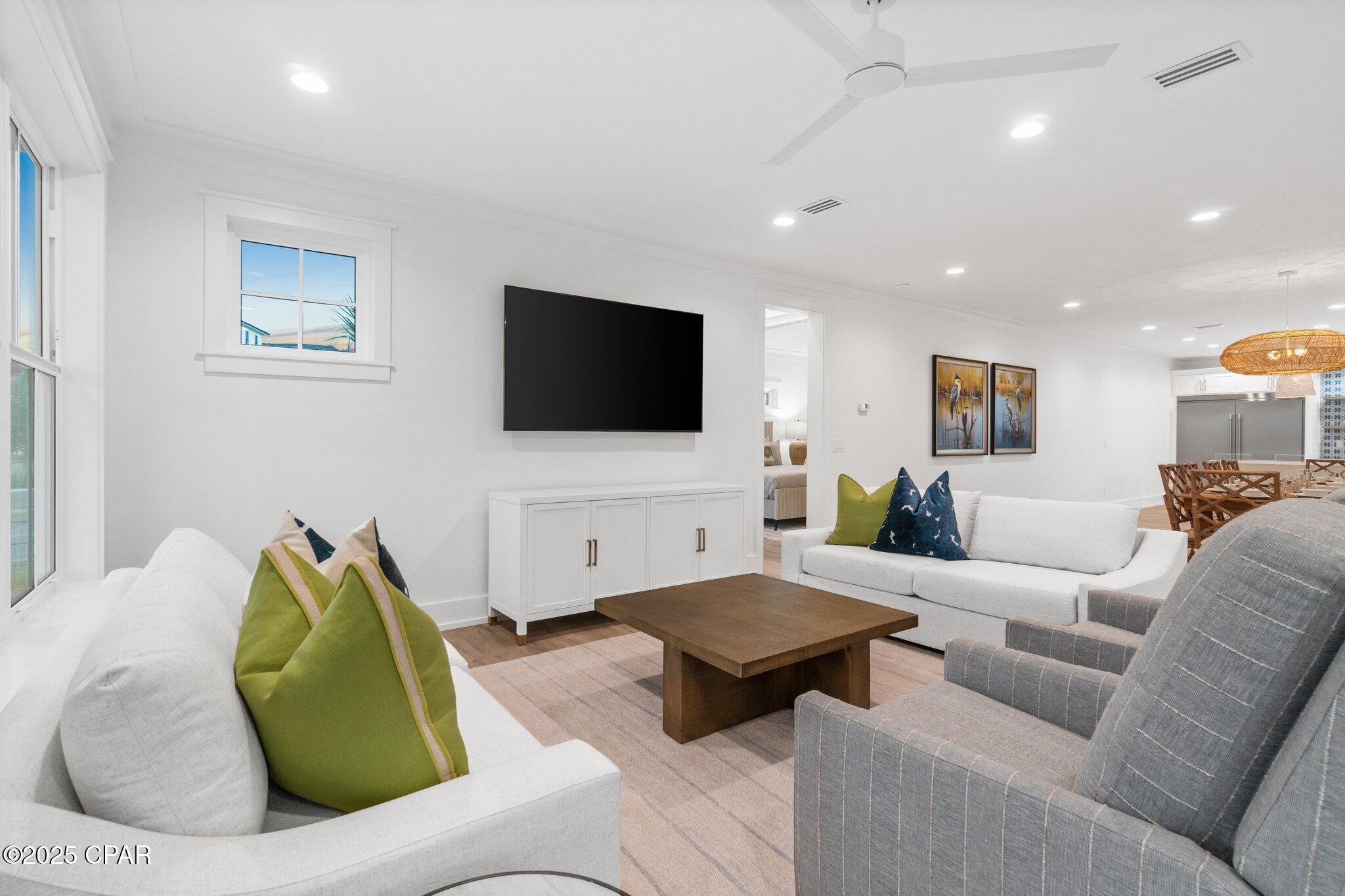 Mexico Beach, Florida, 32456, United States, 5 Bedrooms Bedrooms, ,5 BathroomsBathrooms,Residential,For Sale,1981847