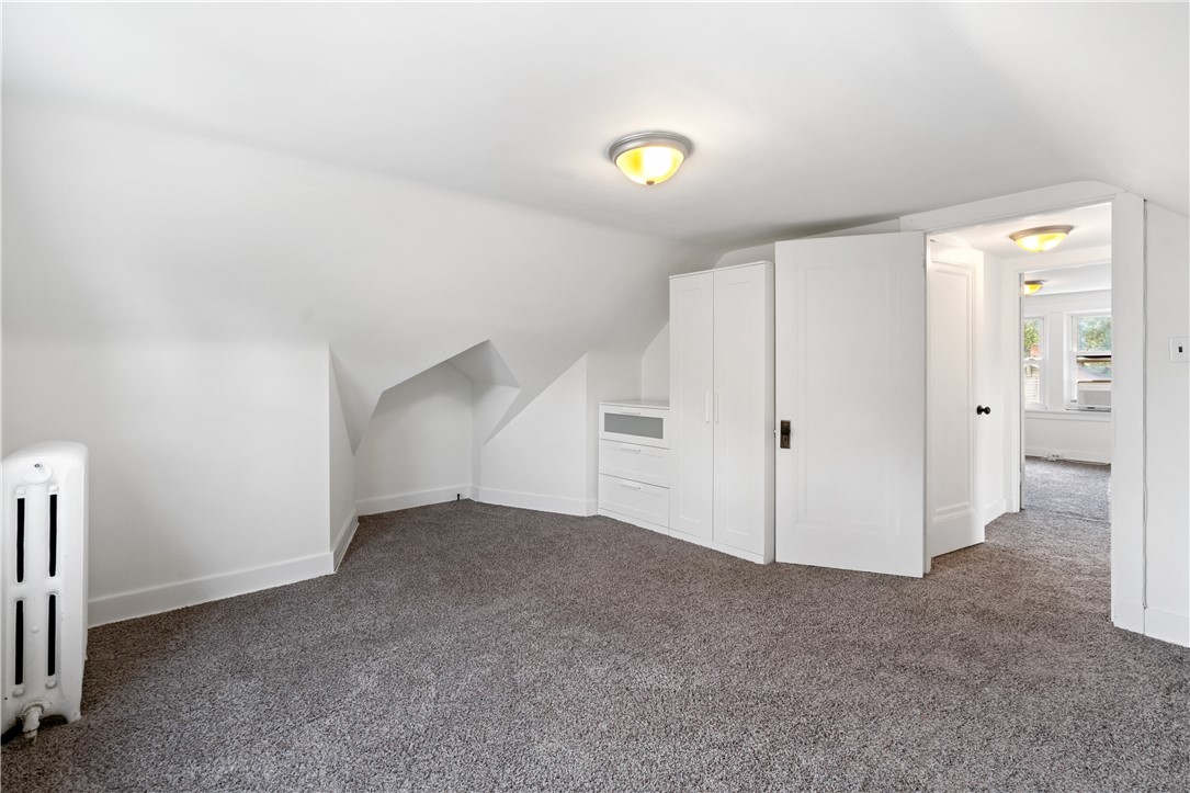 Squirrel Hill, Pennsylvania, 15217, United States, 5 Bedrooms Bedrooms, ,4 BathroomsBathrooms,Residential,For Sale,1940263