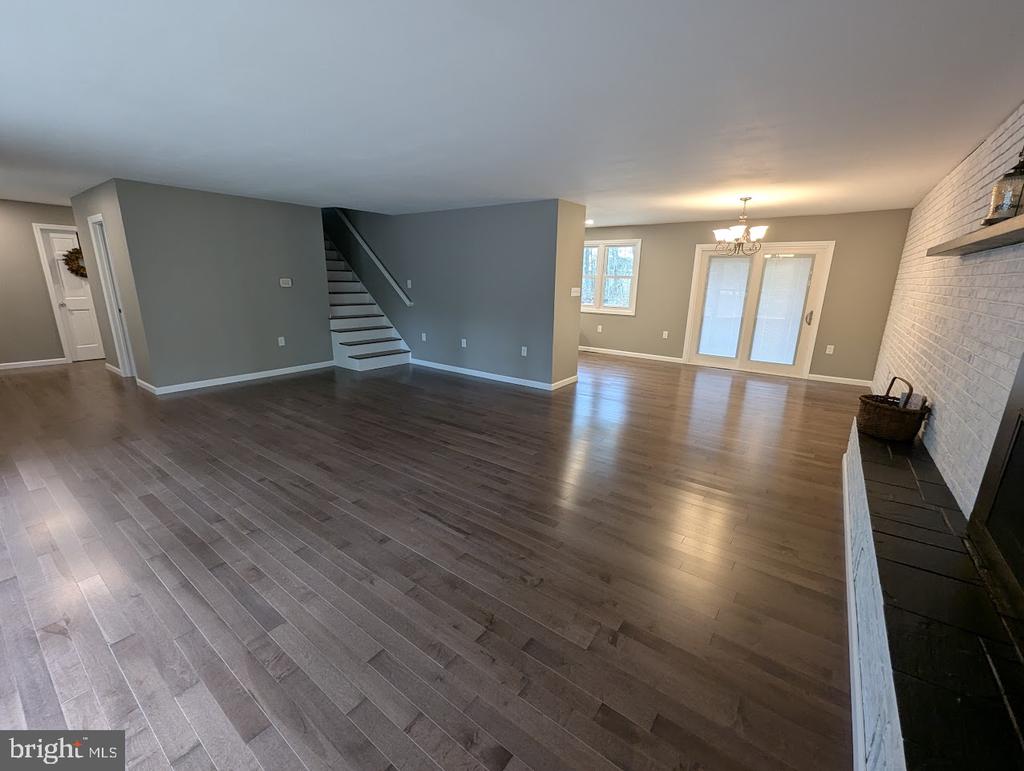 Chatsworth, New Jersey, 08019, United States, 4 Bedrooms Bedrooms, ,3 BathroomsBathrooms,Residential,For Sale,1872755