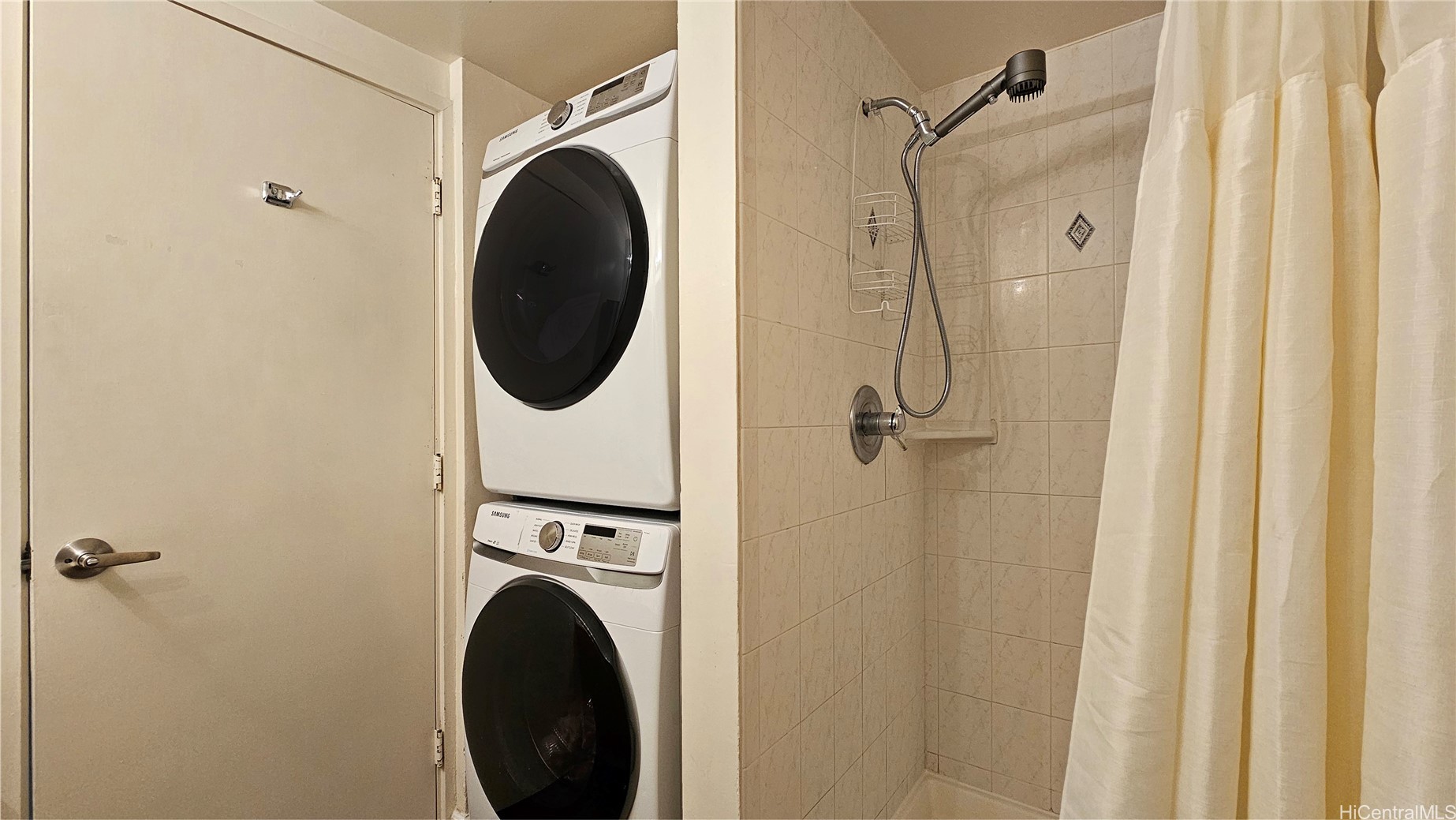 Honolulu, Hawaii, 96815, United States, 2 Bedrooms Bedrooms, ,2 BathroomsBathrooms,Residential,For Sale,1998100