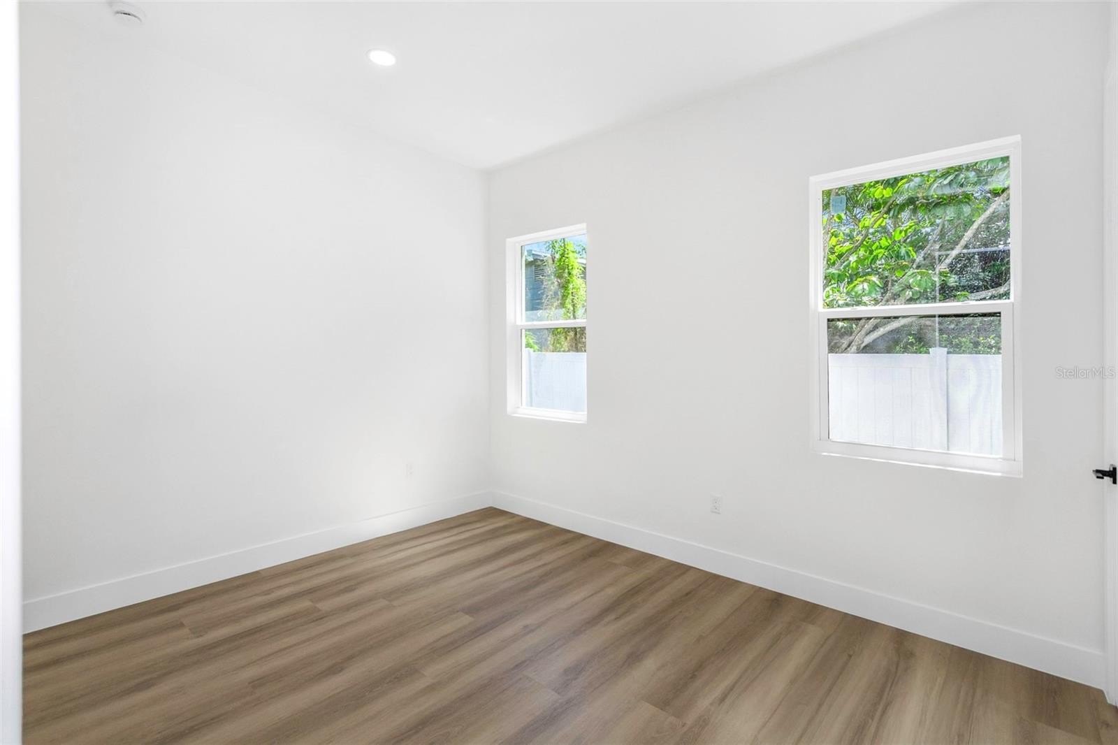 ST PETERSBURG, Florida, 33714, United States, 4 Bedrooms Bedrooms, ,3 BathroomsBathrooms,Residential,For Sale,2022051