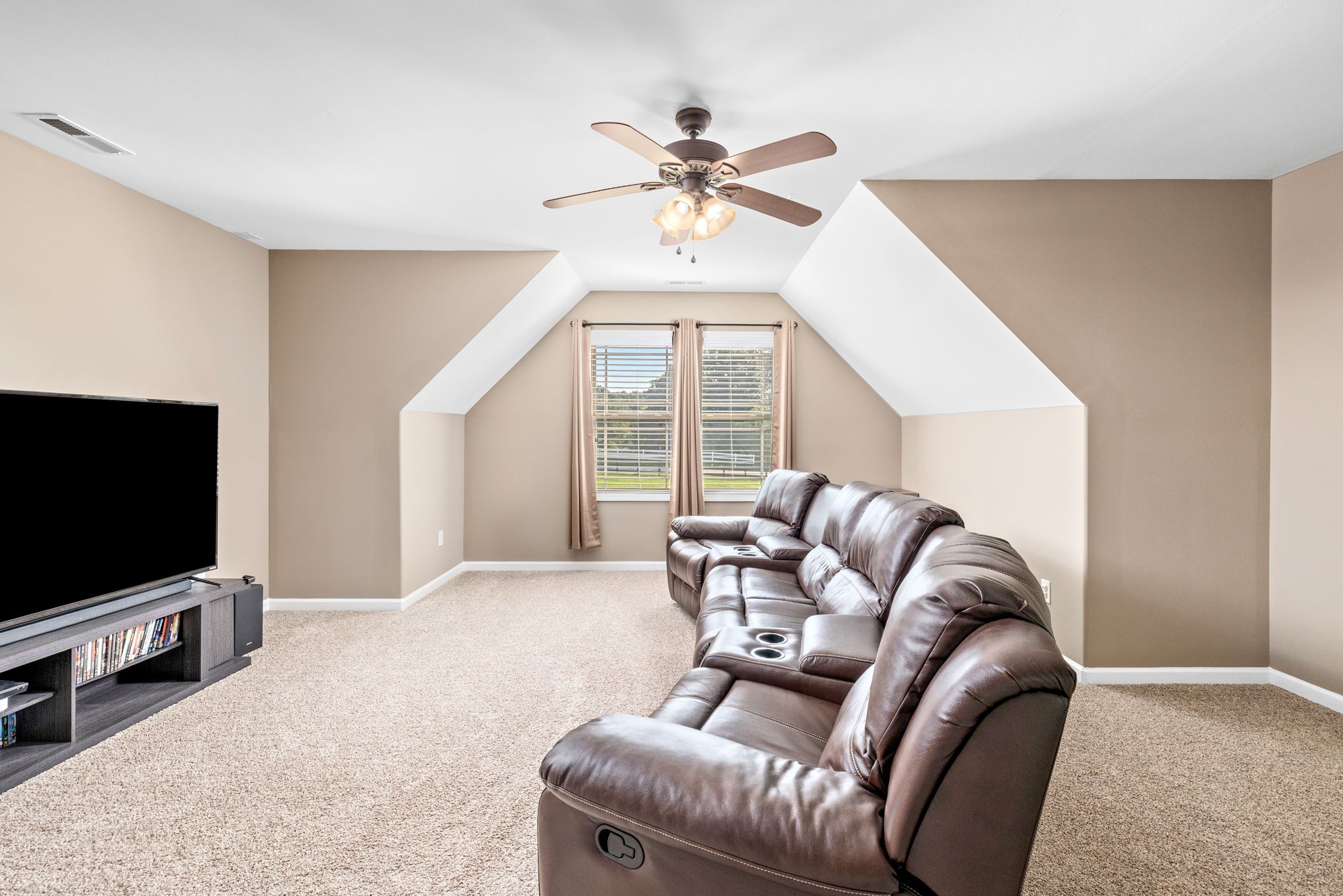  8445 Bradyville Pike, Murfreesboro, TN, 37127 - 物件實景