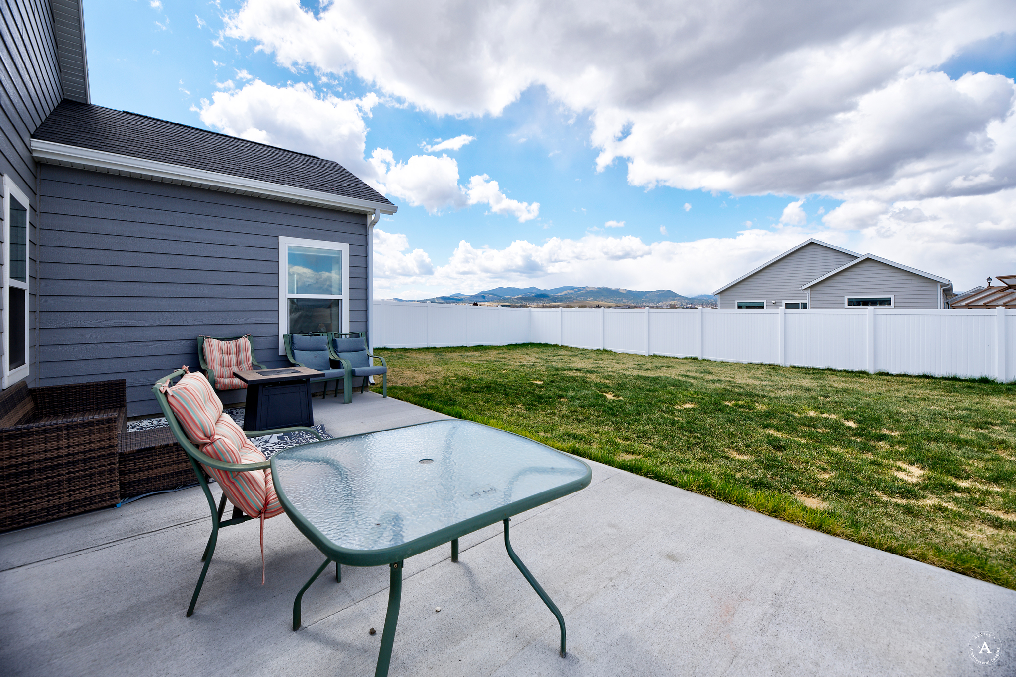 East Helena, Montana, 59635, United States, 3 Bedrooms Bedrooms, ,3 BathroomsBathrooms,Residential,For Sale,1916602