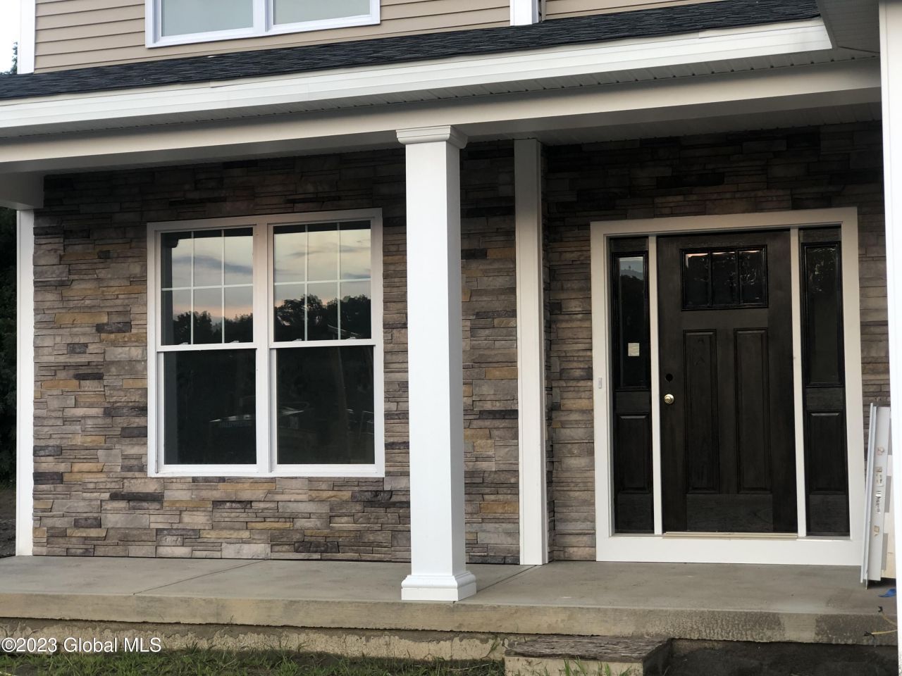 Clifton Park, New York, 12065, United States, 4 Bedrooms Bedrooms, ,3 BathroomsBathrooms,Residential,For Sale,1933145