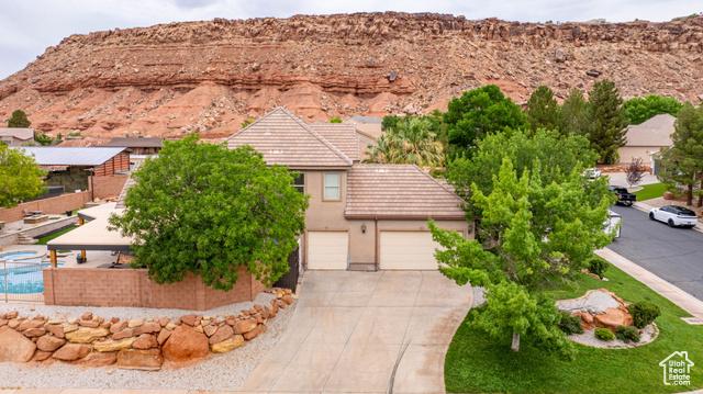 St. George, Utah, 84790, United States, 6 Bedrooms Bedrooms, ,5 BathroomsBathrooms,Residential,For Sale,1922816