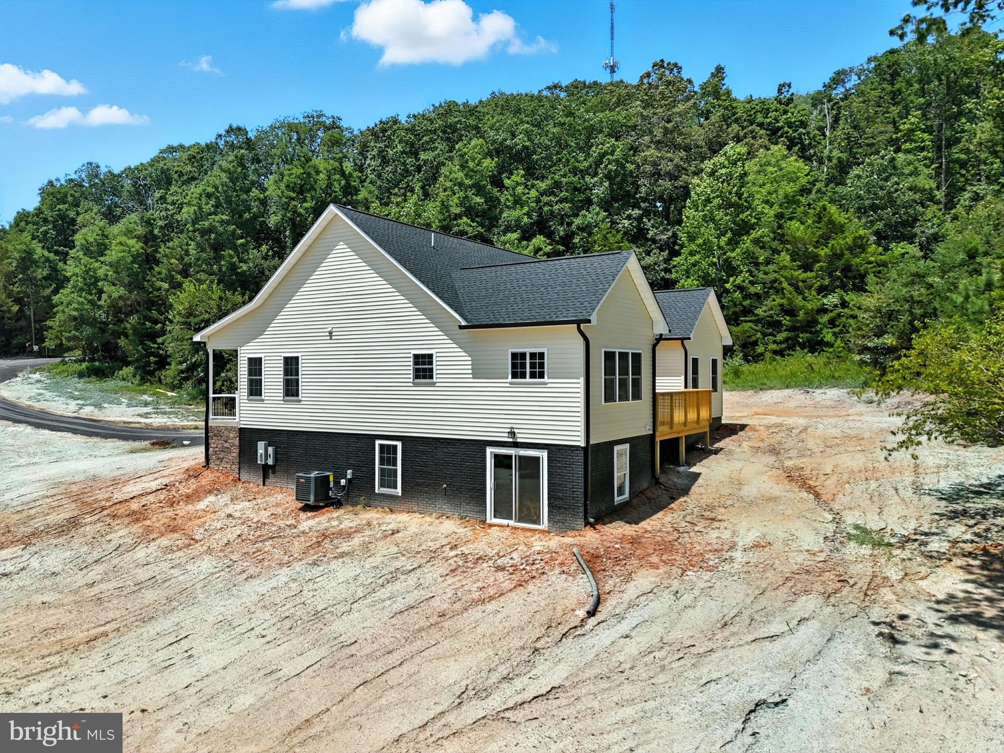 Culpeper, Virginia, 22701, United States, 3 Bedrooms Bedrooms, ,2 BathroomsBathrooms,Residential,For Sale,1944856