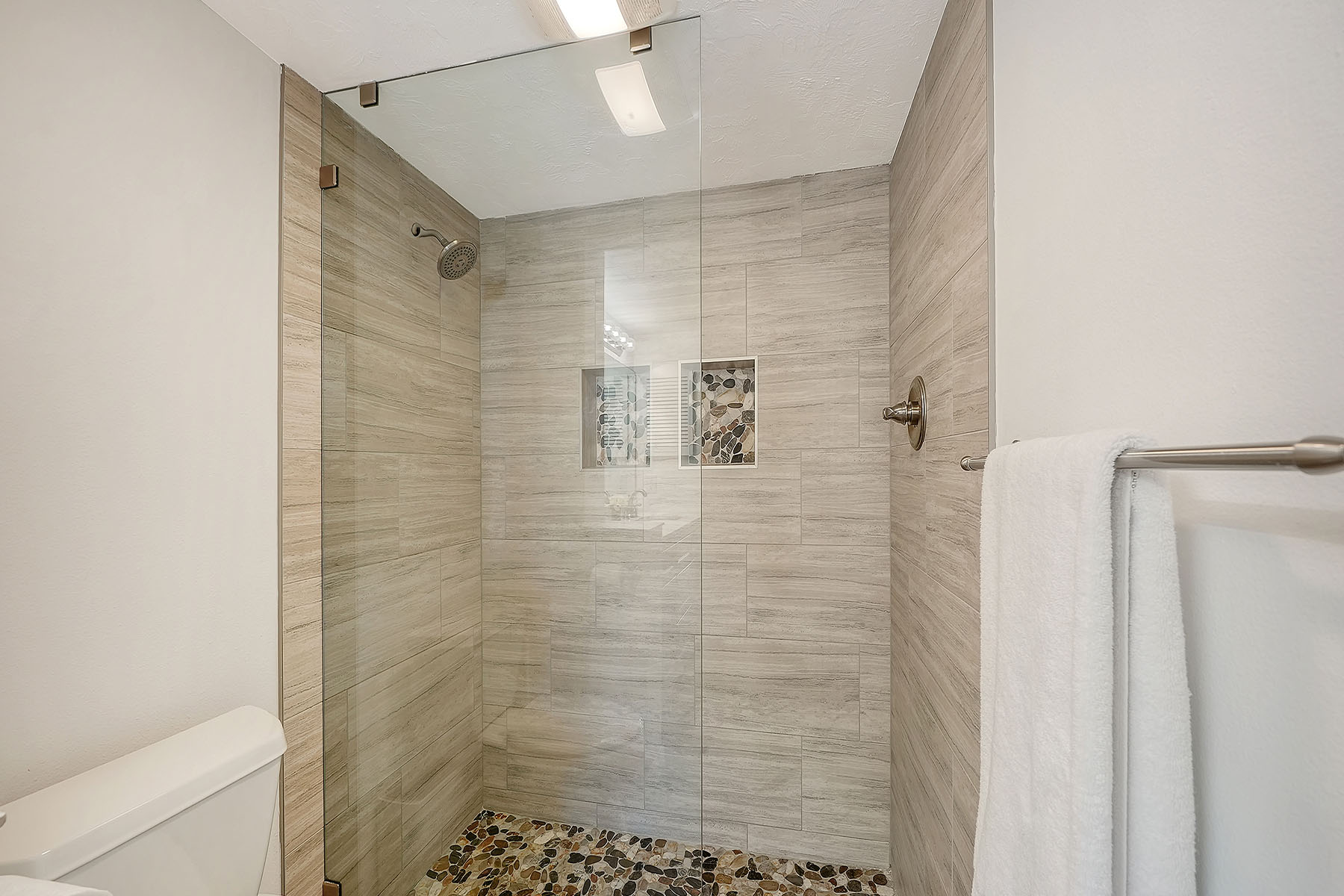  HARBOUR TOWNE - 物件實景