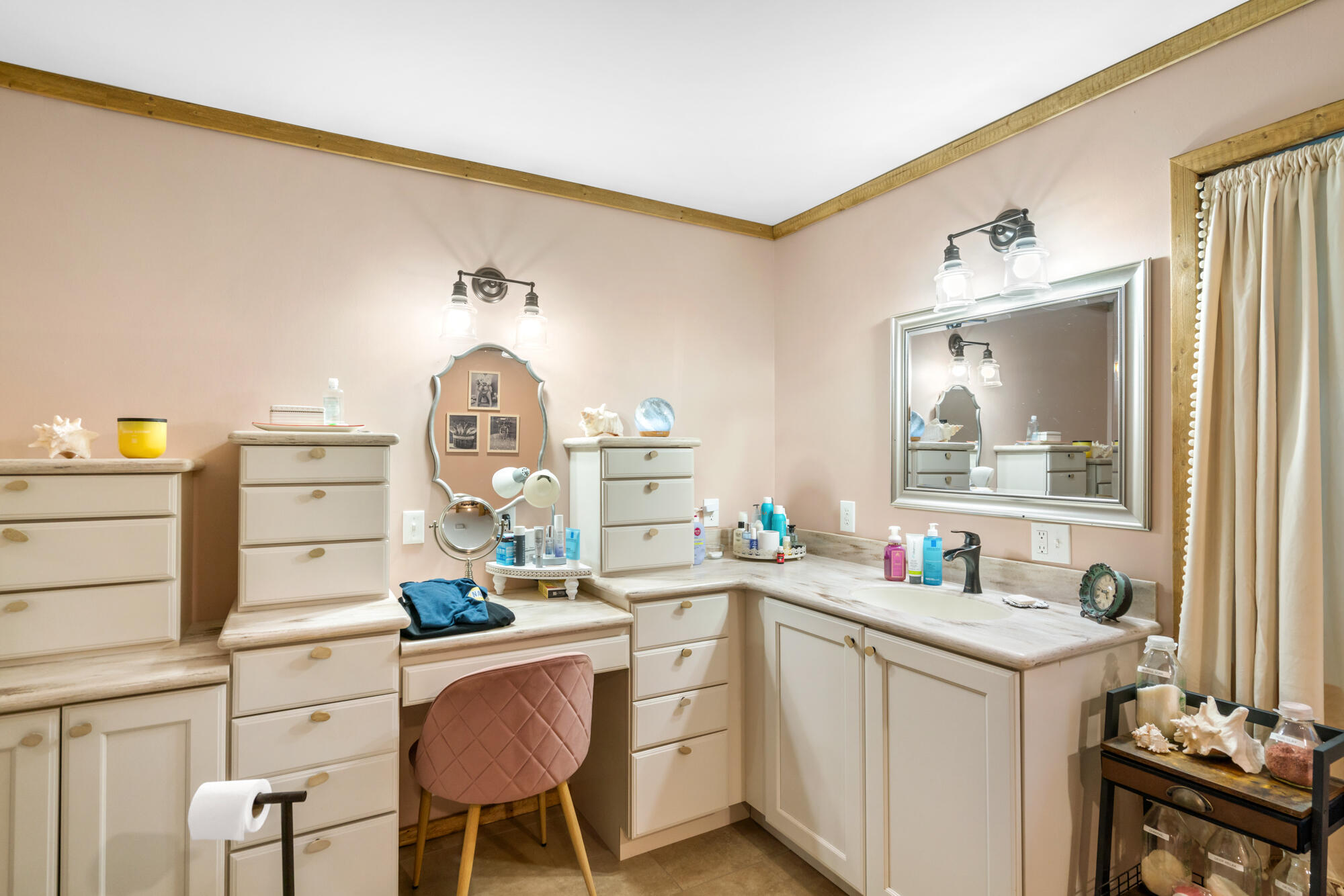 Wolverine, Michigan, 49799, United States, 4 Bedrooms Bedrooms, ,3 BathroomsBathrooms,Residential,For Sale,1992948