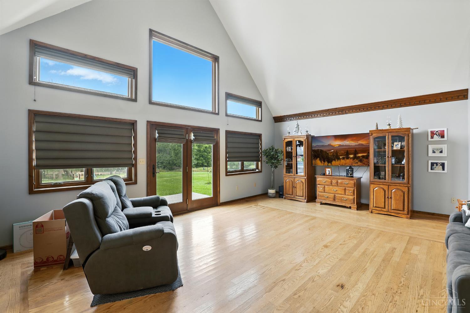 Farmersville, Ohio, 45325, United States, 3 Bedrooms Bedrooms, ,2 BathroomsBathrooms,Residential,For Sale,1856910