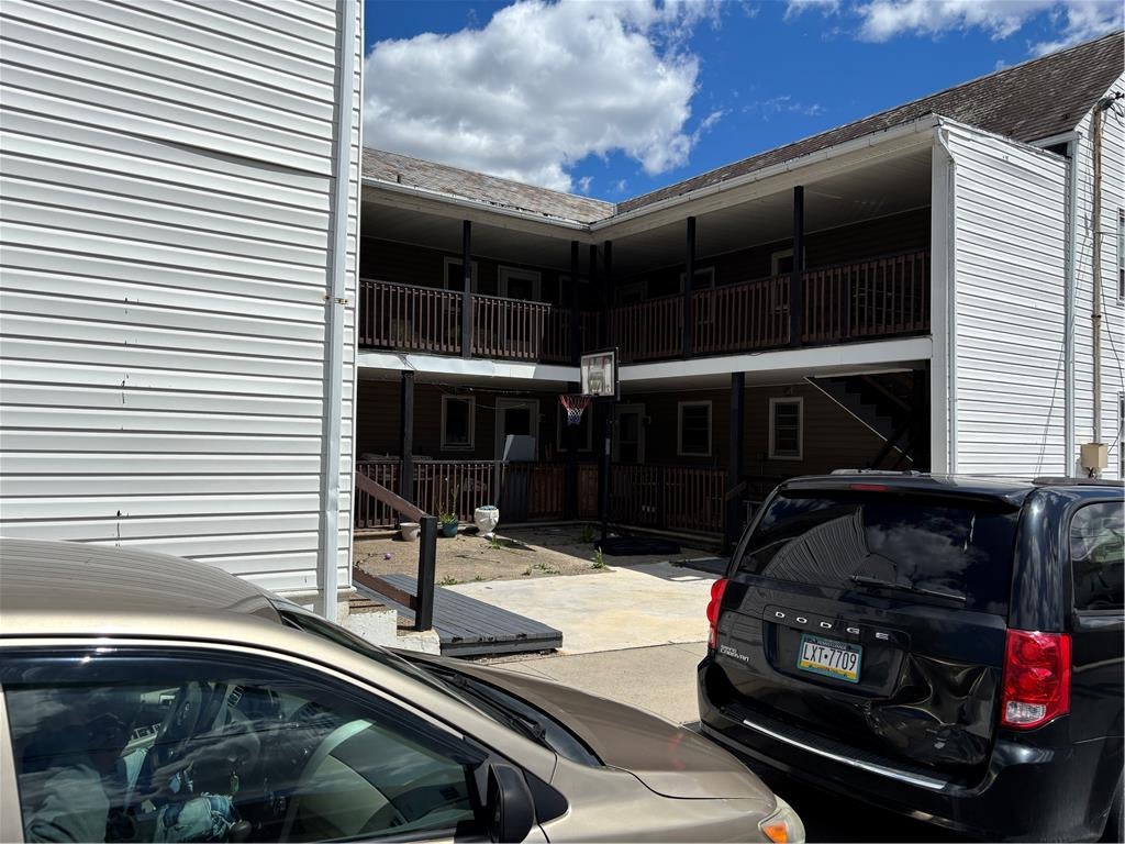 Pen Argyl Boro, Pennsylvania, 18072, United States, 16 Bedrooms Bedrooms, ,8 BathroomsBathrooms,Residential,For Sale,2048529