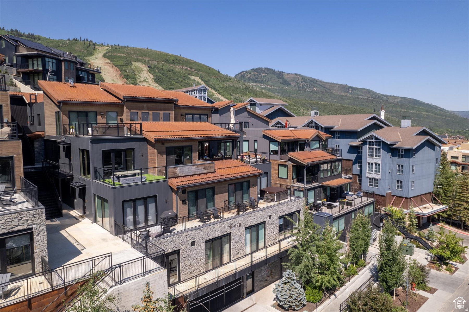 Park City, Utah, 84060, United States, 2 Bedrooms Bedrooms, ,2 BathroomsBathrooms,Residential,For Sale,1989382