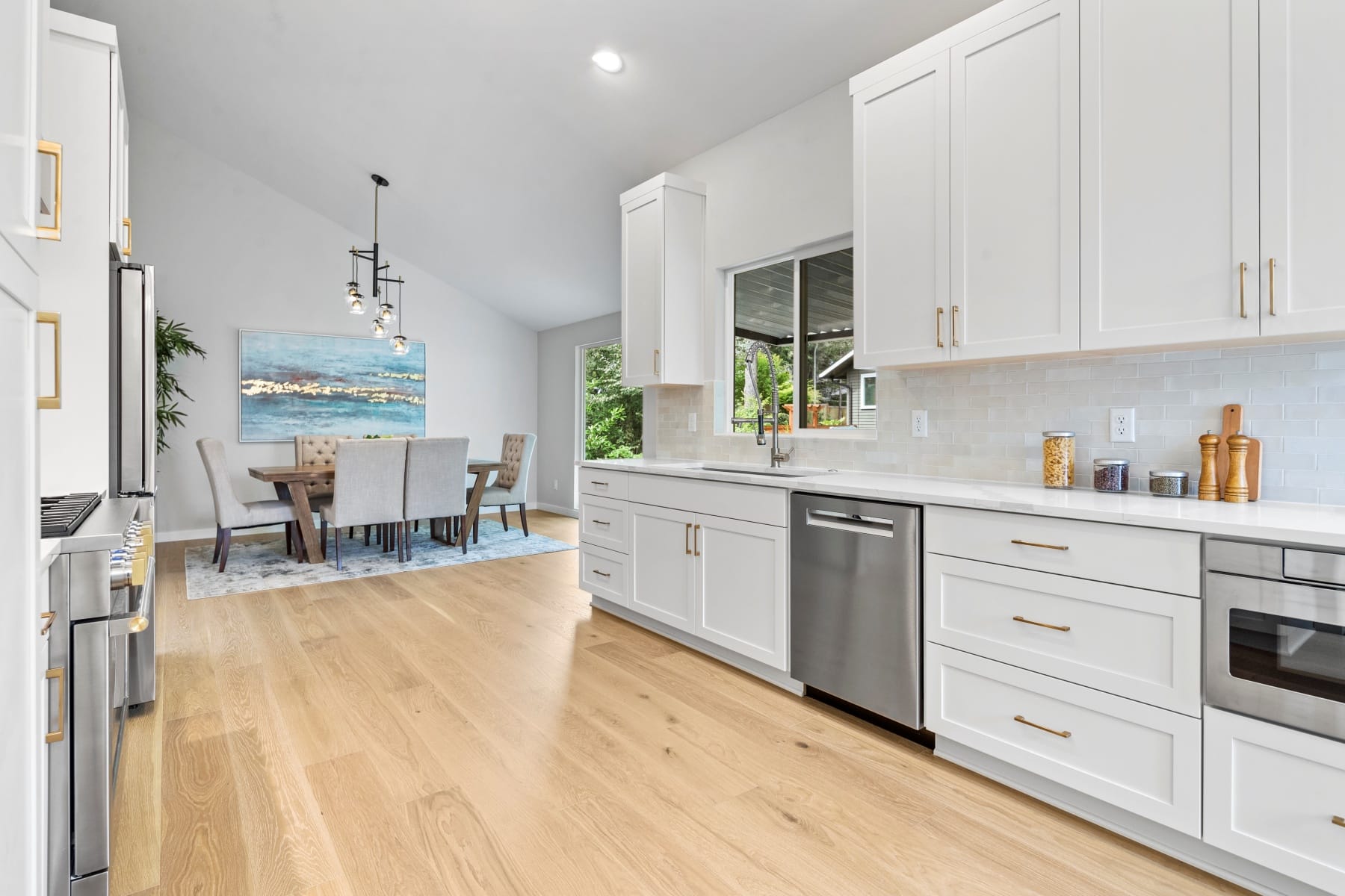  1410 WOODLAND TER Lake Oswego, OR 97034 - 物件實景