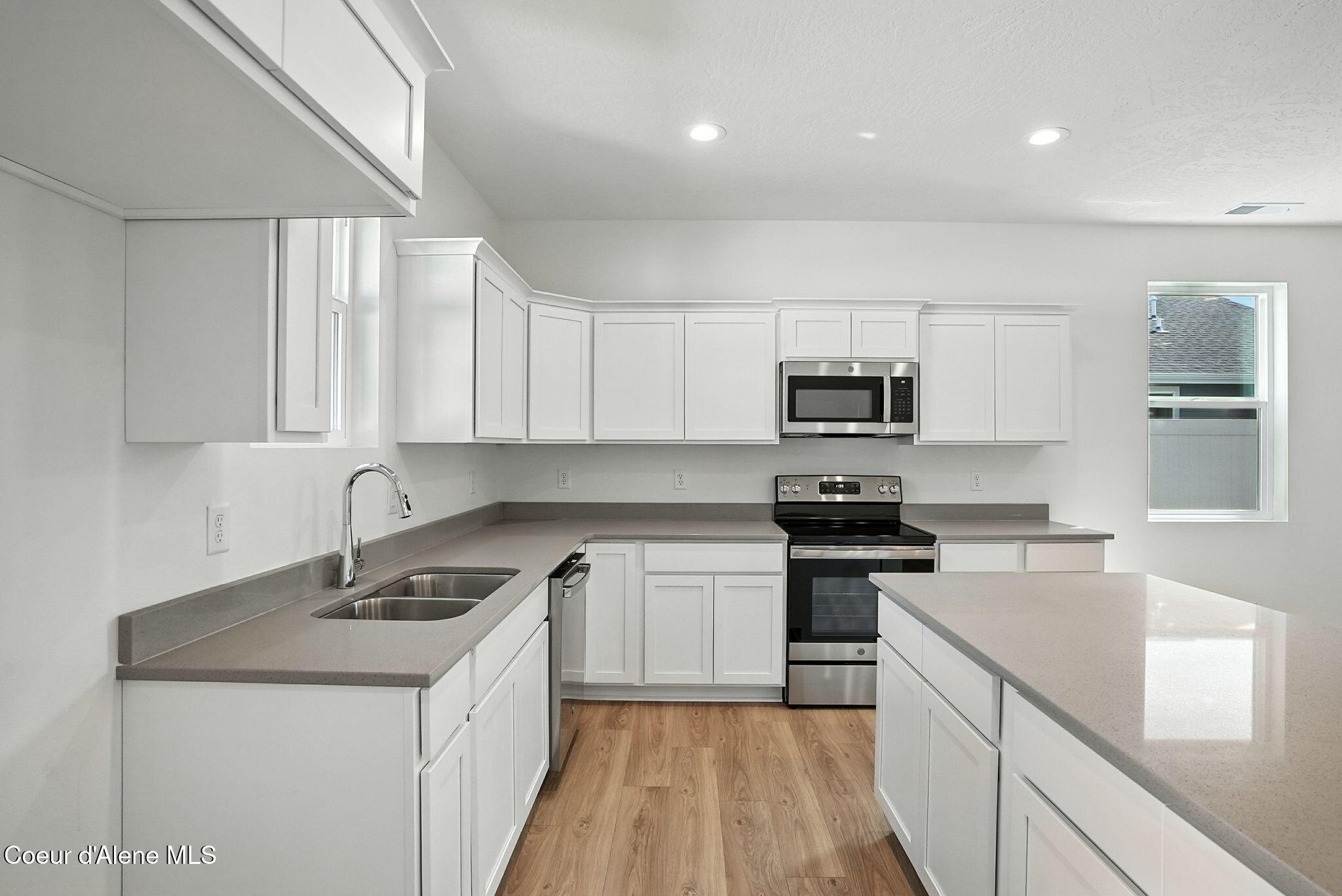 Post Falls, Idaho, 83854, United States, 3 Bedrooms Bedrooms, ,Residential,For Sale,1988567