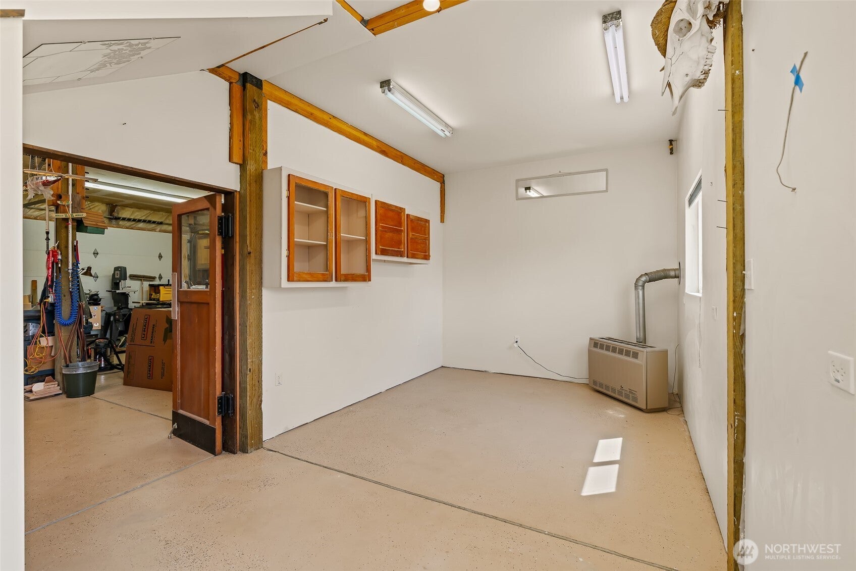 Ellensburg, Washington, 98926, United States, 3 Bedrooms Bedrooms, ,1 BathroomBathrooms,Residential,For Sale,1902528