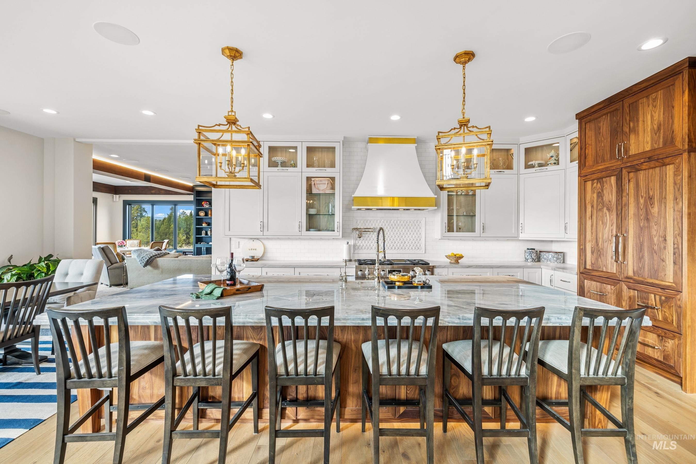 McCall, Idaho, 83638, United States, 5 Bedrooms Bedrooms, ,4 BathroomsBathrooms,Residential,For Sale,1989915