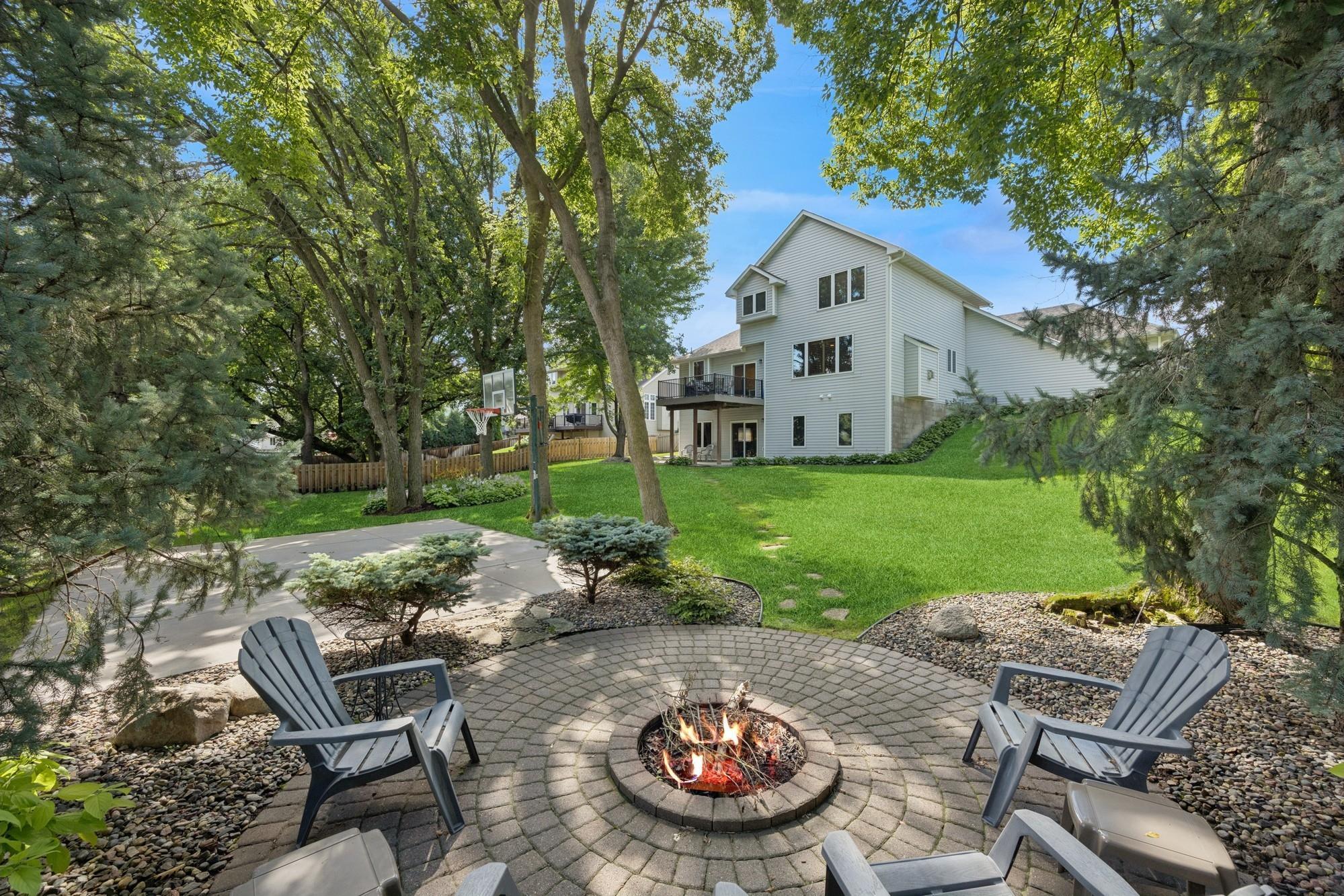 Lakeville, Minnesota, 55044, United States, 5 Bedrooms Bedrooms, ,4 BathroomsBathrooms,Residential,For Sale,1901941
