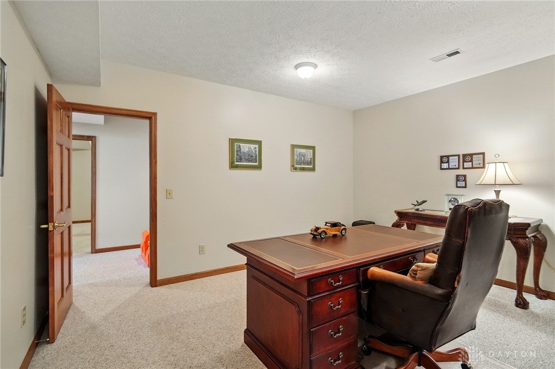 Dayton, Ohio, 45434, United States, 4 Bedrooms Bedrooms, ,5 BathroomsBathrooms,Residential,For Sale,1767935