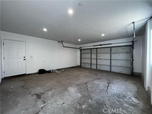 LA, California, 90008, United States, 5 Bedrooms Bedrooms, ,4 BathroomsBathrooms,Residential,For Sale,2023557