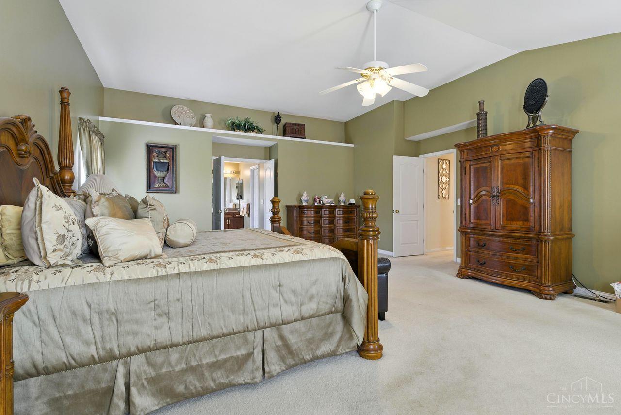 Fairfield Twp, Ohio, 45011, United States, 4 Bedrooms Bedrooms, ,4 BathroomsBathrooms,Residential,For Sale,1949510