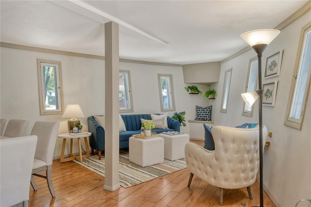 Sarasota, Florida, 34236, United States, 3 Bedrooms Bedrooms, ,3 BathroomsBathrooms,Residential,For Sale,1743279
