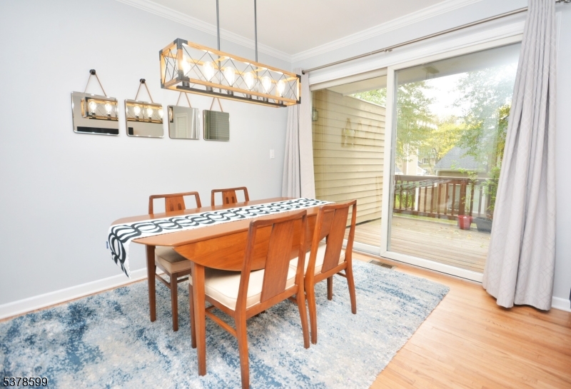 Bedminster Twp., New Jersey, 07921, United States, 3 Bedrooms Bedrooms, ,4 BathroomsBathrooms,Residential,For Sale,1989637