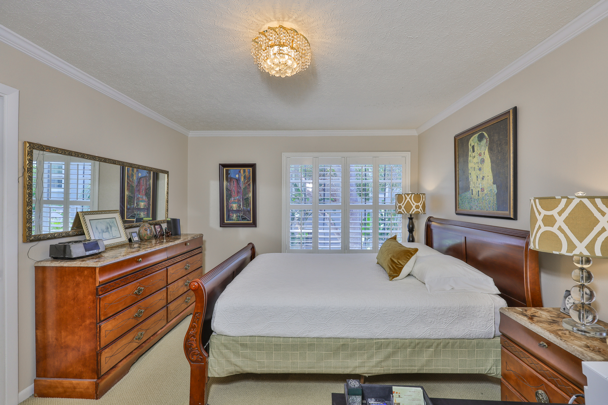 Tampa, Florida, 33629, United States, 2 Bedrooms Bedrooms, ,3 BathroomsBathrooms,Residential,For Sale,1981807