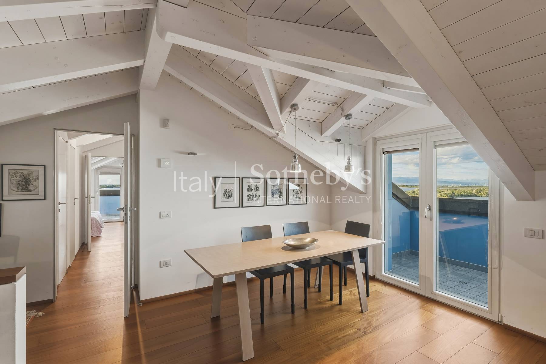  Modern penthouse with spectacular sea view in Grado - 物件實景