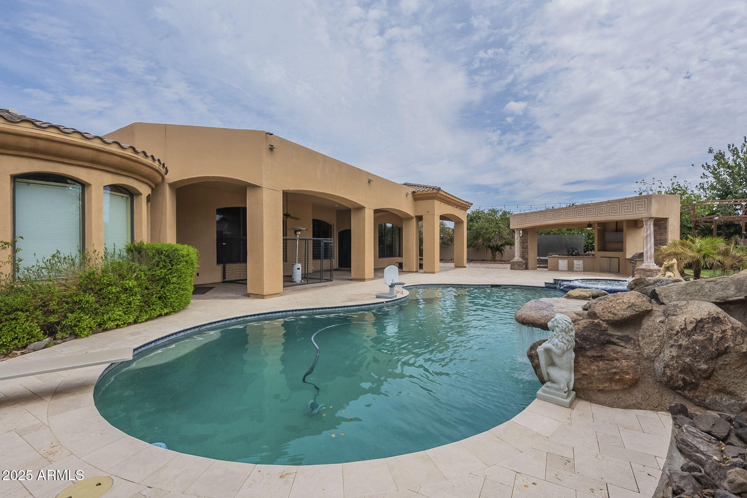 Queen Creek, Arizona, 85142, United States, 4 Bedrooms Bedrooms, ,5 BathroomsBathrooms,Residential,For Sale,1984232