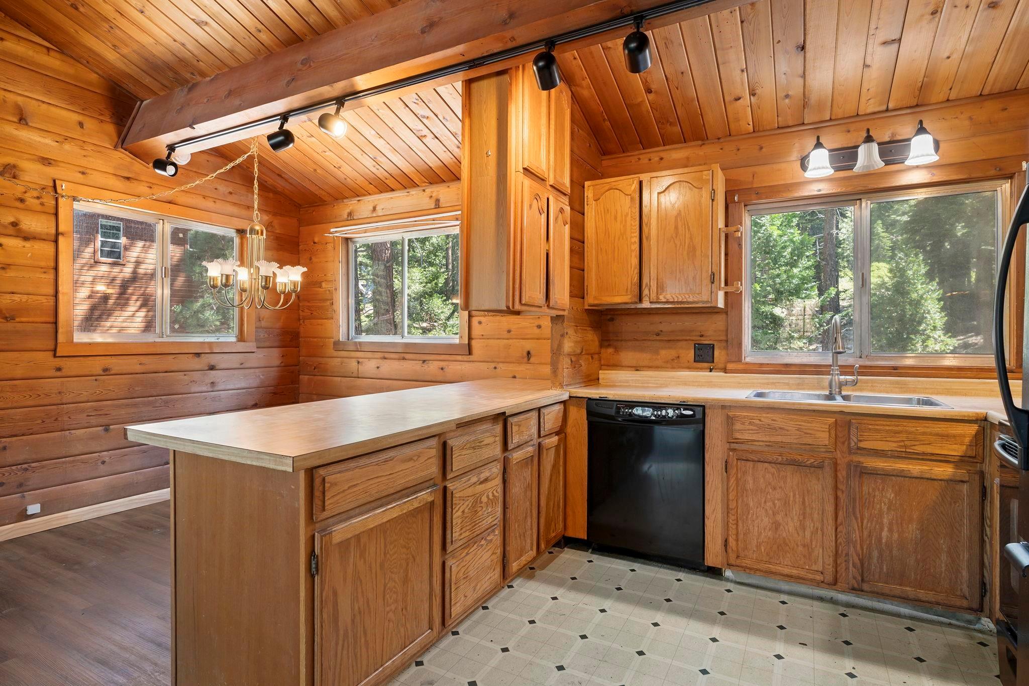 Kings Beach, California, 96143, United States, 4 Bedrooms Bedrooms, ,Residential,For Sale,1895798