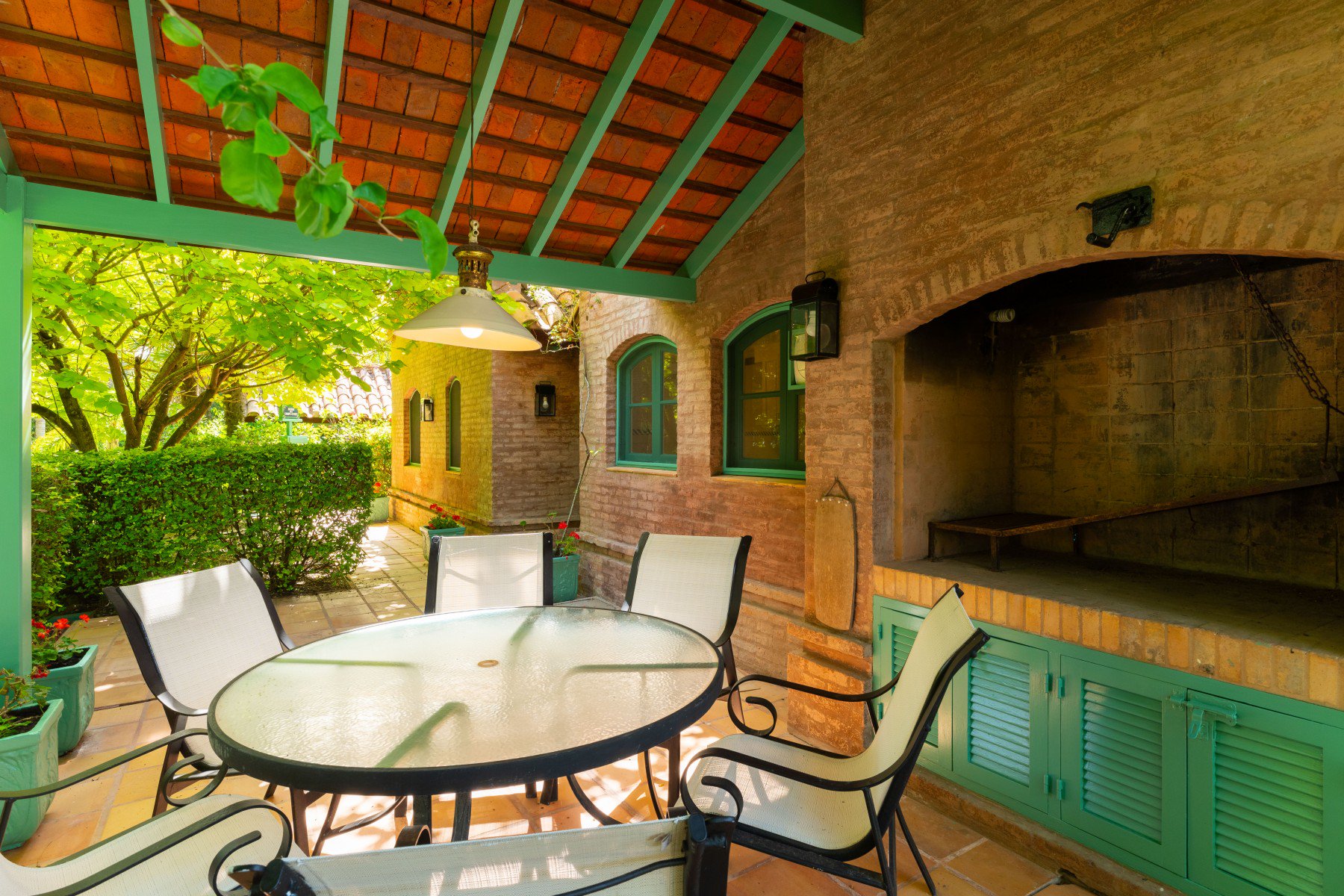  Spacious Family House with 4 Bedrooms and Full Service - 物件實景