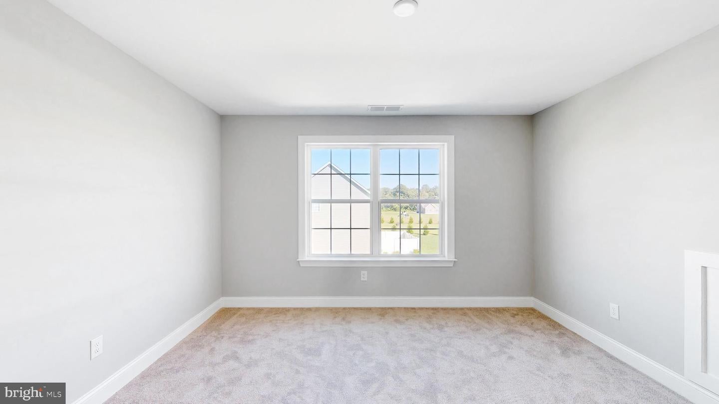 ELLENDALE, Delaware, 19941, United States, 4 Bedrooms Bedrooms, ,3 BathroomsBathrooms,Residential,For Sale,2049413