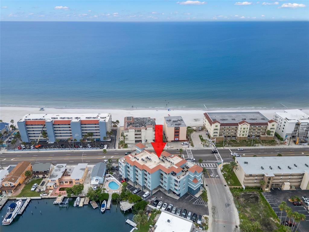 St Petersburg, Florida, 33708, United States, 2 Bedrooms Bedrooms, ,2 BathroomsBathrooms,Residential,For Sale,1950860
