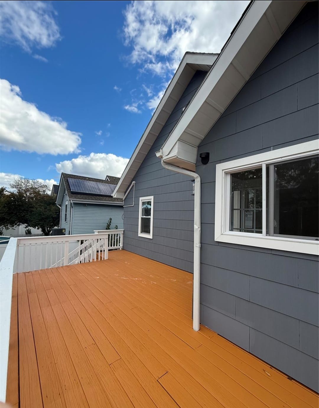 Little Ferry, New Jersey, 07643, United States, 5 Bedrooms Bedrooms, ,2 BathroomsBathrooms,Residential,For Sale,1983964