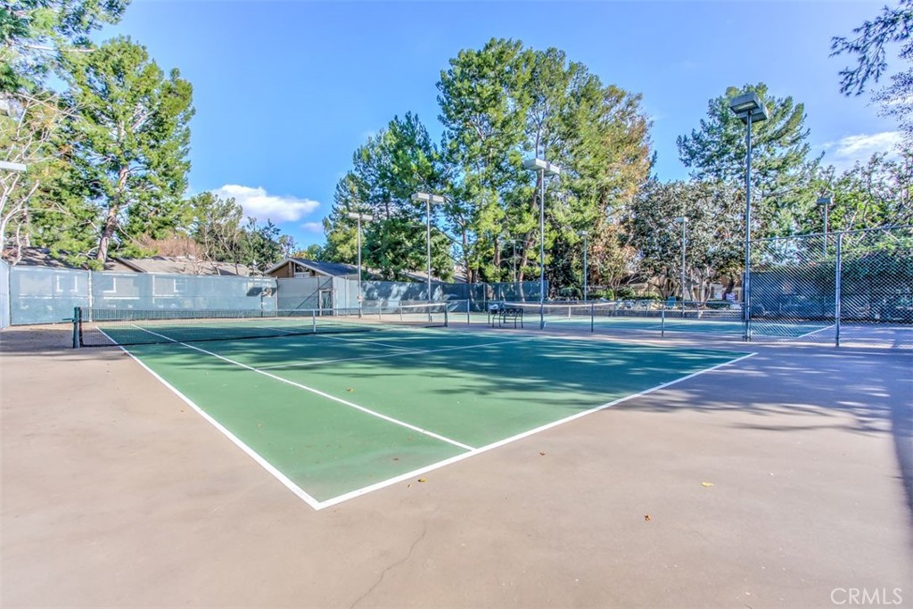 Irvine, California, 92620, United States, 1 Bedroom Bedrooms, ,2 BathroomsBathrooms,Residential,For Sale,1906882