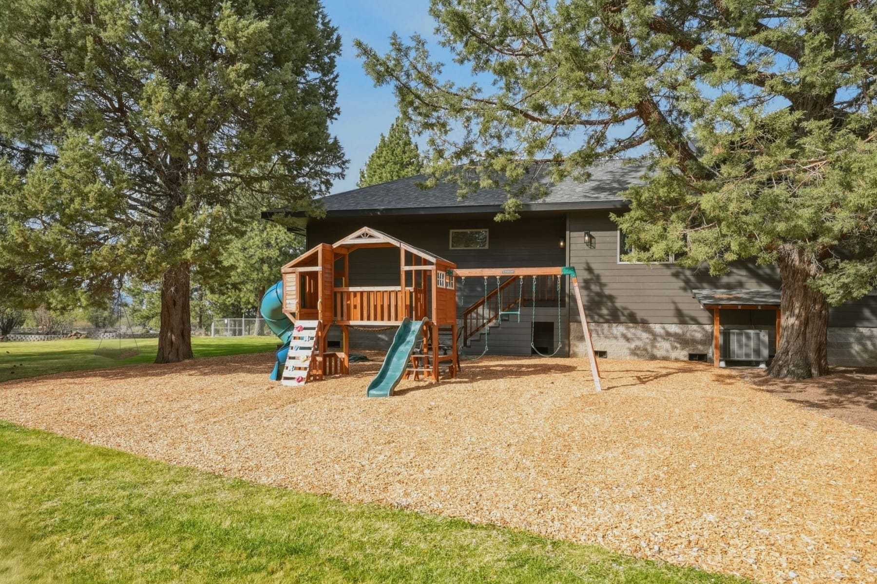  21680 Butte Ranch Road Bend, OR 97702 - 物件實景