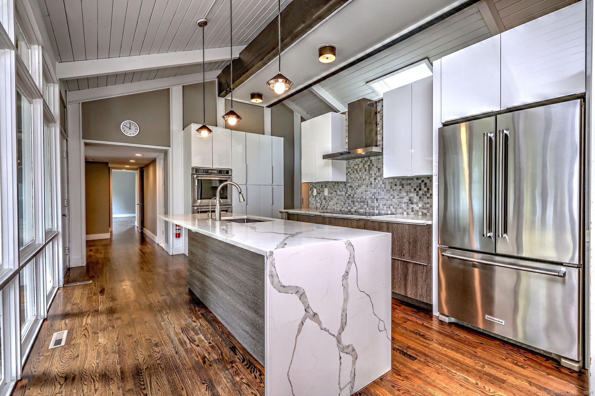 Hamden, Connecticut, 06517, United States, 4 Bedrooms Bedrooms, ,4 BathroomsBathrooms,Residential,For Sale,1942172