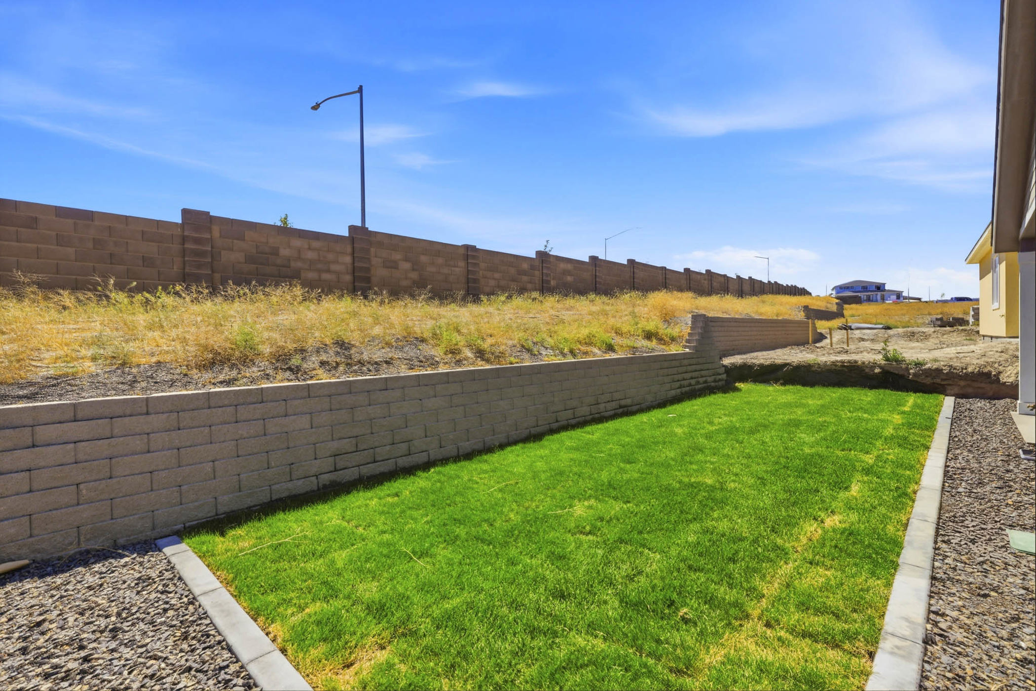  Reputable builder, fully landscaped, Brand New - 物件實景
