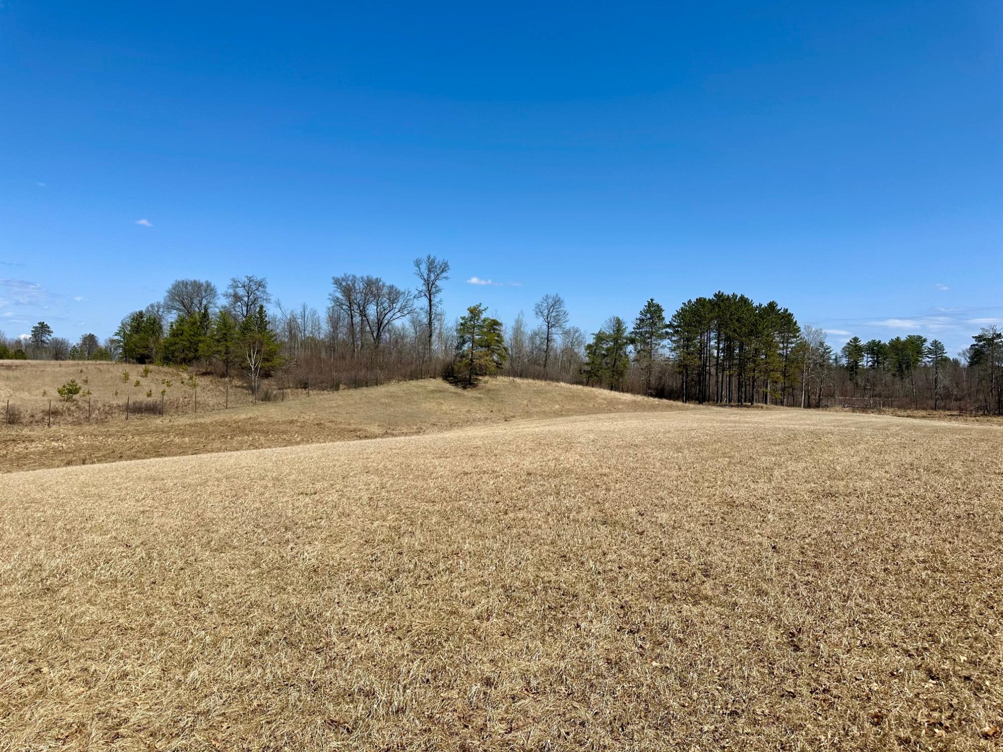 Tomahawk, Wisconsin, 54487, United States, 3 Bedrooms Bedrooms, ,3 BathroomsBathrooms,Residential,For Sale,1798272