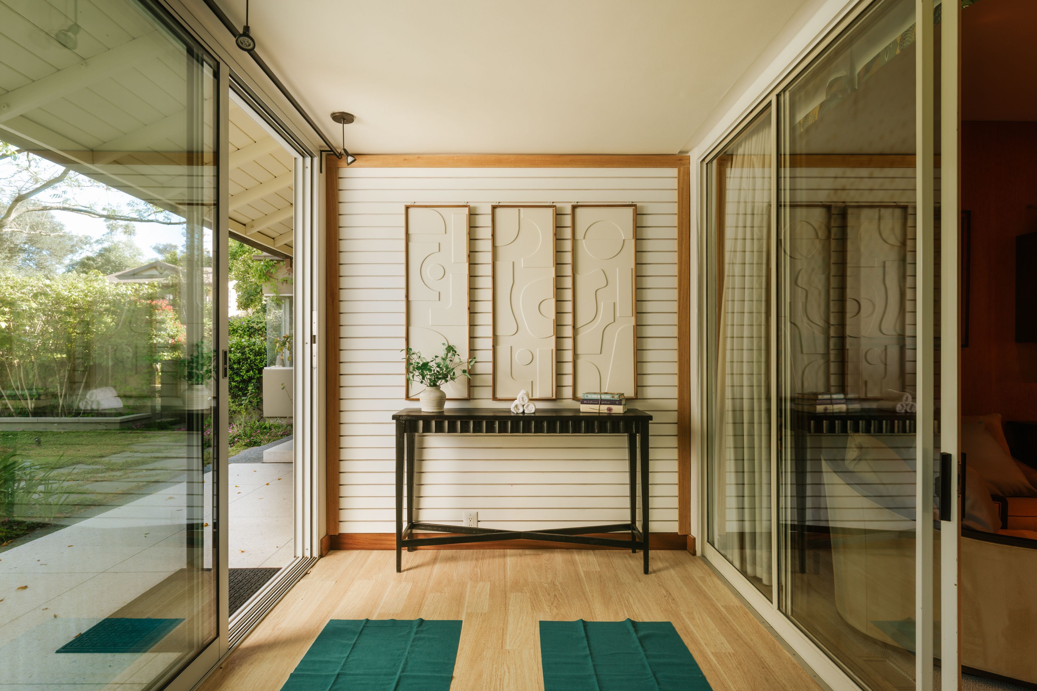  4816 Encino Avenue - 物件實景