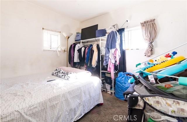 Los Angeles, California, 90001, United States, 5 Bedrooms Bedrooms, ,5 BathroomsBathrooms,Residential,For Sale,2009948