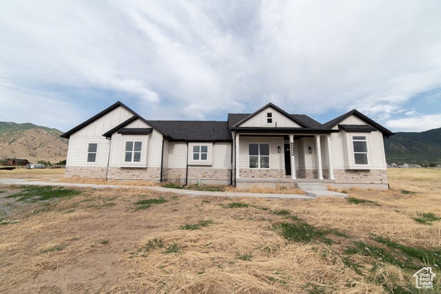 Pine Canyon, Utah, 84074, United States, 4 Bedrooms Bedrooms, ,3 BathroomsBathrooms,Residential,For Sale,1977418