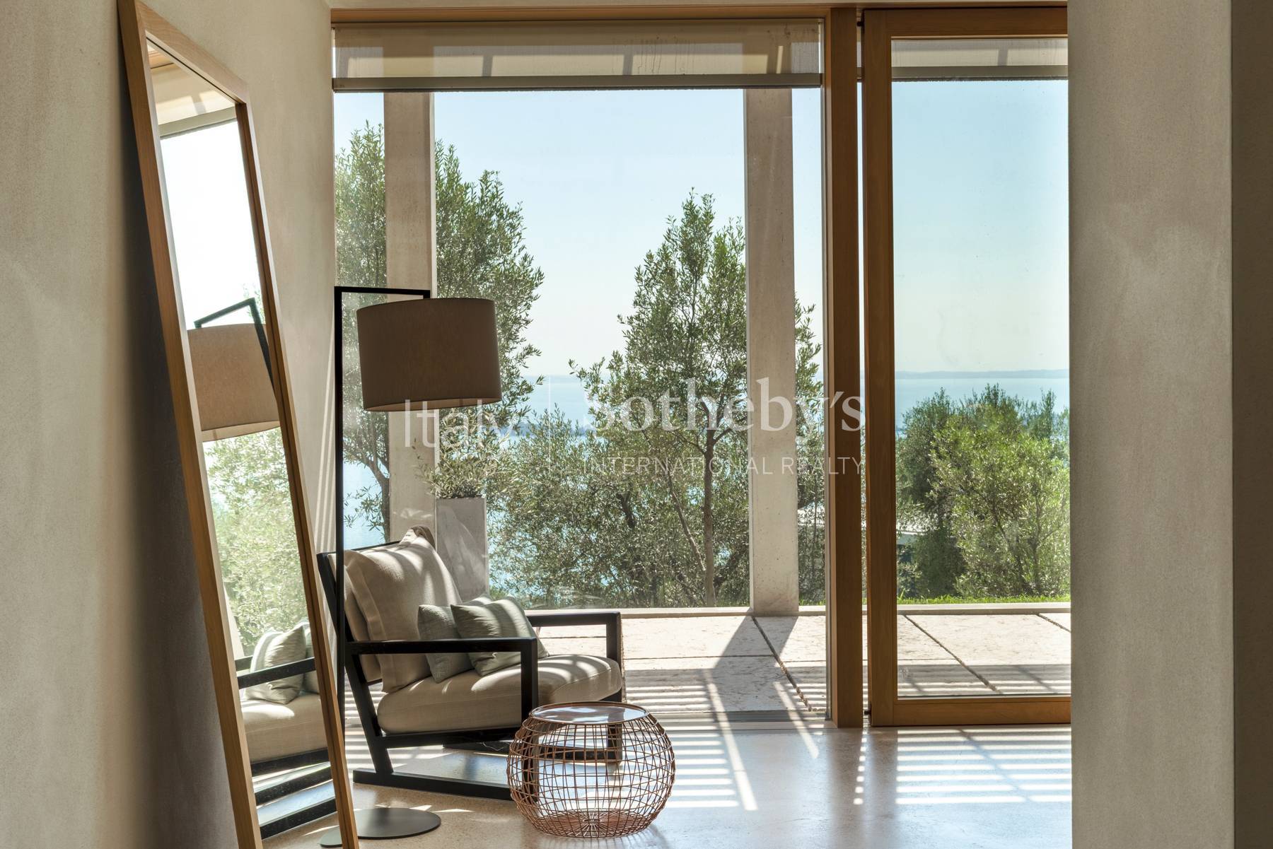  Lake view villa designed by David Chipperfield - 物件實景