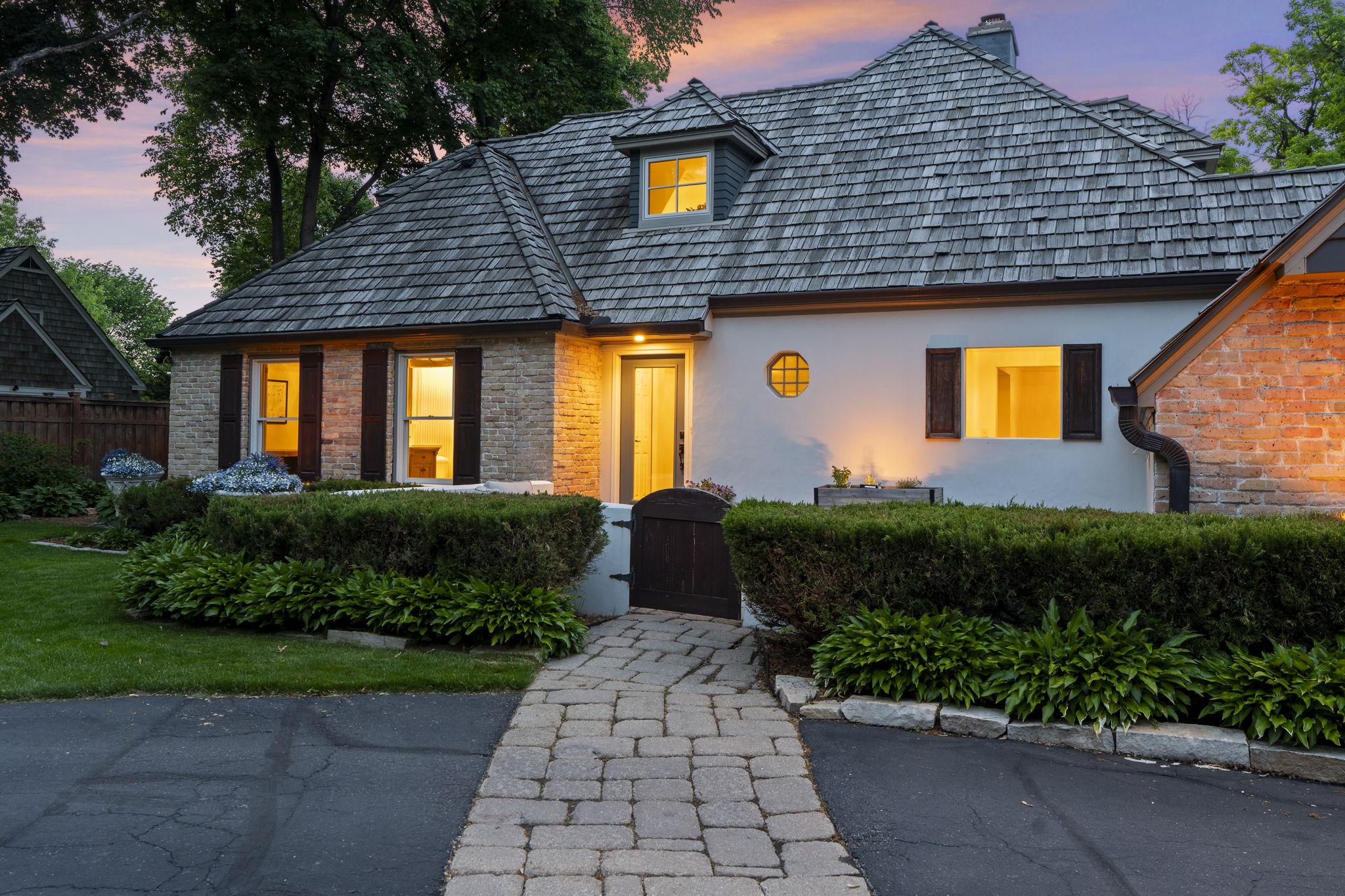  Elegant French-Inspired Hilldale Estate - 物件實景