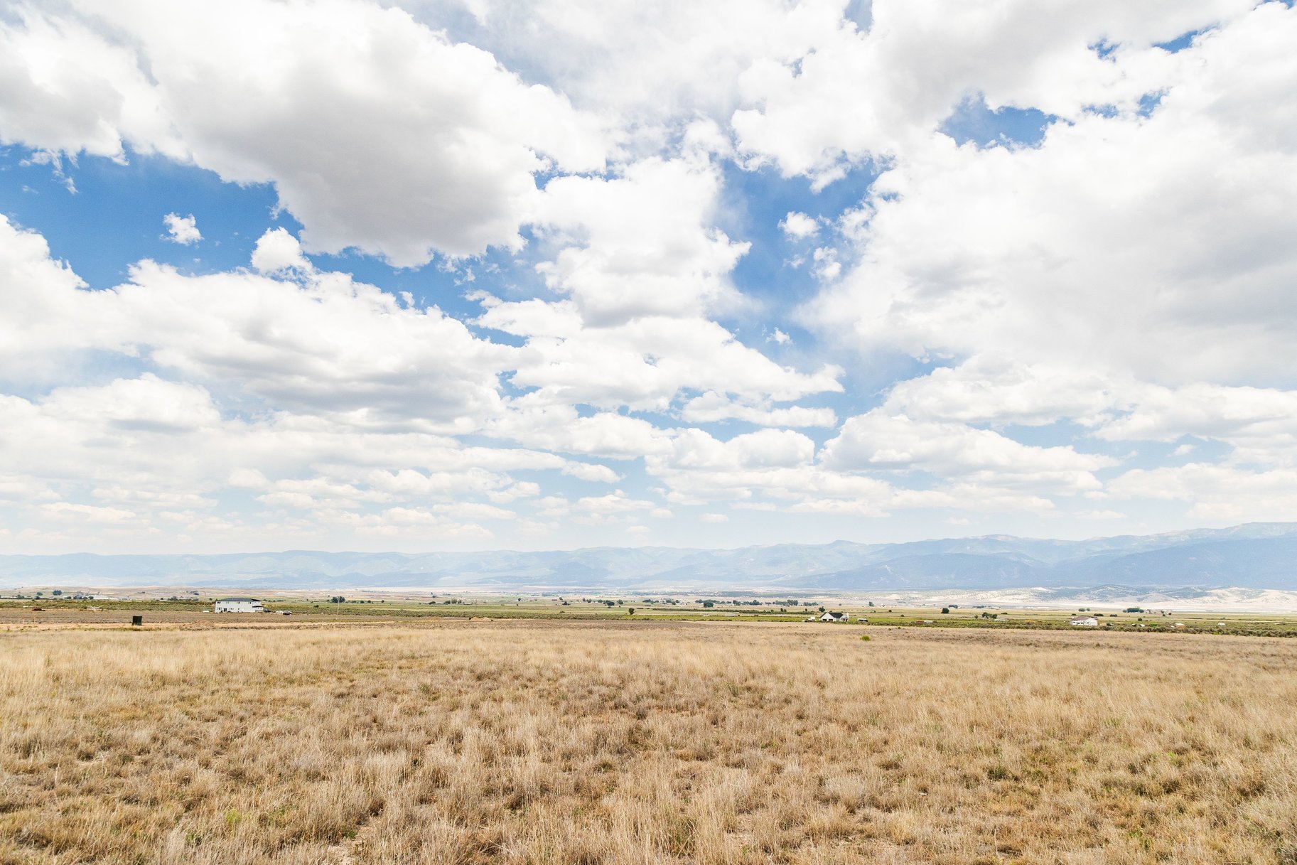  8.5-Acre Lots, No HOA, Stunning Horseshoe Mountain Views - 物件實景