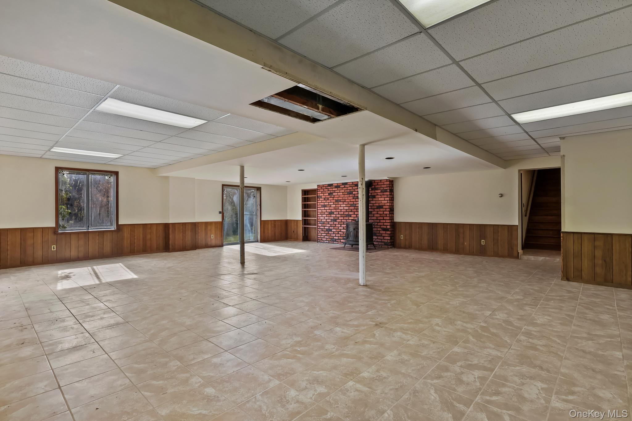 Harrison, New York, 10528, United States, 4 Bedrooms Bedrooms, ,5 BathroomsBathrooms,Residential,For Sale,1989402