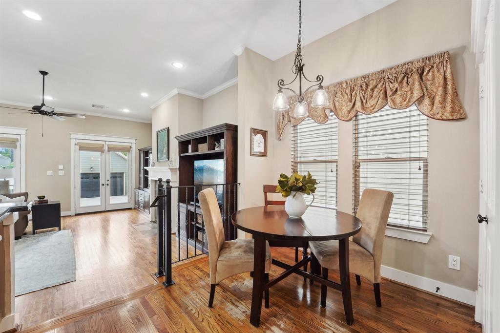 Houston, Texas, 77008, United States, 3 Bedrooms Bedrooms, ,3 BathroomsBathrooms,Residential,For Sale,1931769