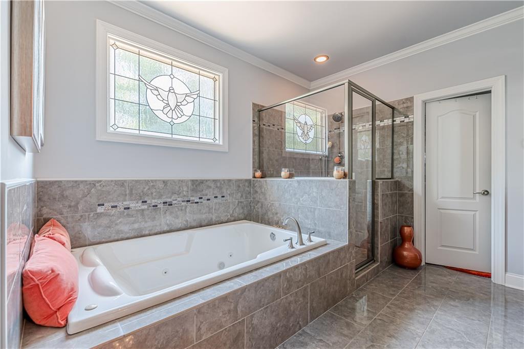 Ellenwood, Georgia, 30294, United States, 5 Bedrooms Bedrooms, ,5 BathroomsBathrooms,Residential,For Sale,1903666