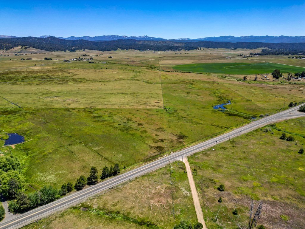 Donnelly, Idaho, 83615, United States, ,Residential,For Sale,1792274